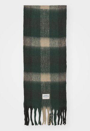 Bufanda de cuadro en verde oscuro, negro y beige. Hecha de una tela suave con extremos flecos y una etiqueta de la marca que dice "ORIGINALS." Forma rectangular.