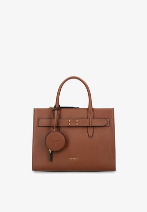 Sac à main en cuir marron avec deux anses, une sangle décorative horizontale avec des clous dorés, et une pochette ronde attachée pour pièces, de la marque "PICARD".