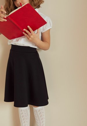 Next, JERSEY STRETCH PULL-ON SCHOOL SKATER SKIRT - A-Linien-Rock - black