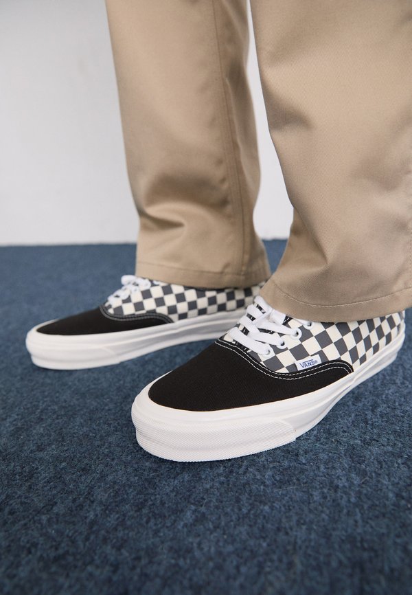 LX AUTHENTIC 44 UNISEX - Trainers - asphalt3