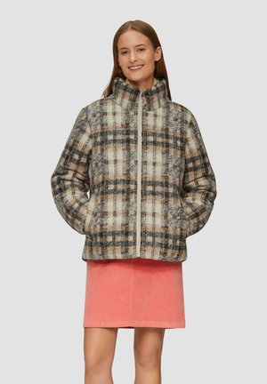 Geruite jas met een hoge kraag, in beige, zwart en tan kleuren. Zachte textuur, volledige ritssluiting aan de voorkant en zijzakken.
