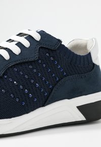 LOVE OUR PLANET by MARCO TOZZI Sneaker low - navy