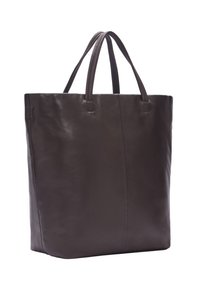 Braune Leder-Tote mit glatter Textur, vertikalem Nahtdetail und doppelten oberen Griffen. Rechteckige Form, geräumiges Innenleben.