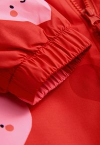 Nevybráno, red heart