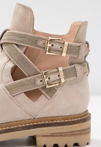 Steffen Schraut Botines - beige