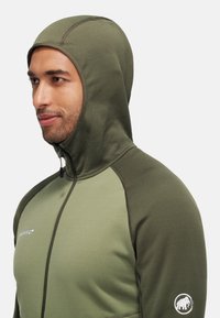 Mammut - Kurtka z polaru