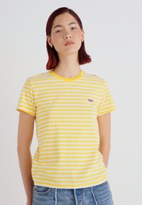 Levi's® T-shirt imprimé - sandy/script yellow
