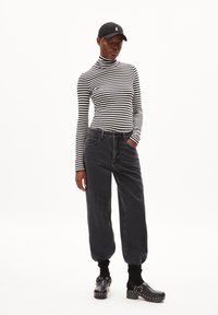 ARMEDANGELS GRAZILIAA STRIPES - Langarmshirt - black off white