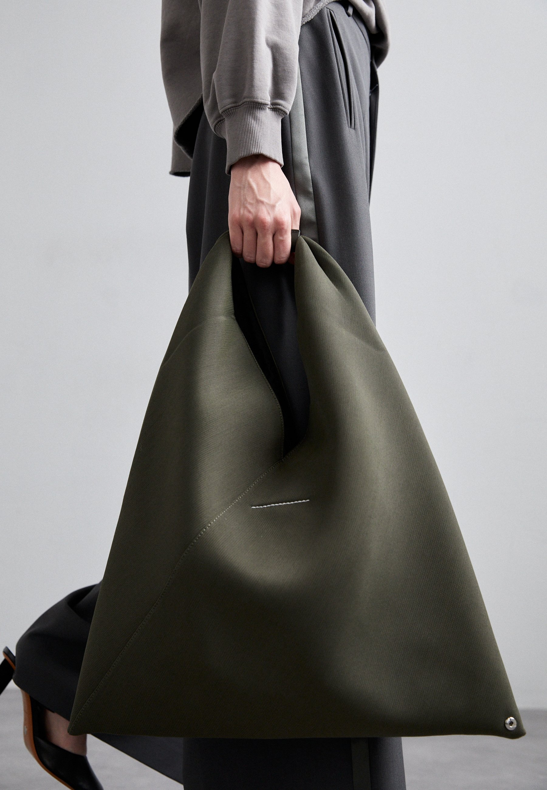 MM6 Maison Margiela CLASSIC JAPANESE HANDBAG - Tote bag - shark  