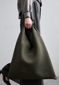 MM6 Maison Margiela CLASSIC JAPANESE HANDBAG - Tote bag - shark 