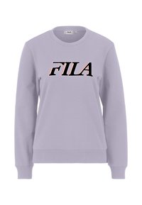 Lila huppari pitkillä hihoilla, ribbauskoristeilla hihansuissa ja helmassa, jossa on musta "FILA"-logo keskellä punaisilla reunuksilla.