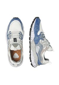 Flower Mountain YAMANO - Sneakers basse - weiß hellblau