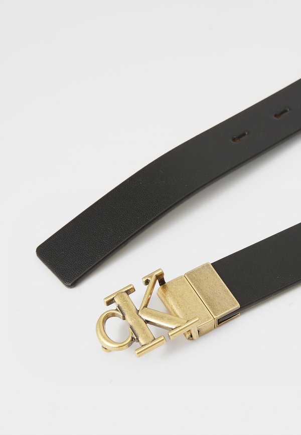 MONOGRAM BUCKLE - Belt2