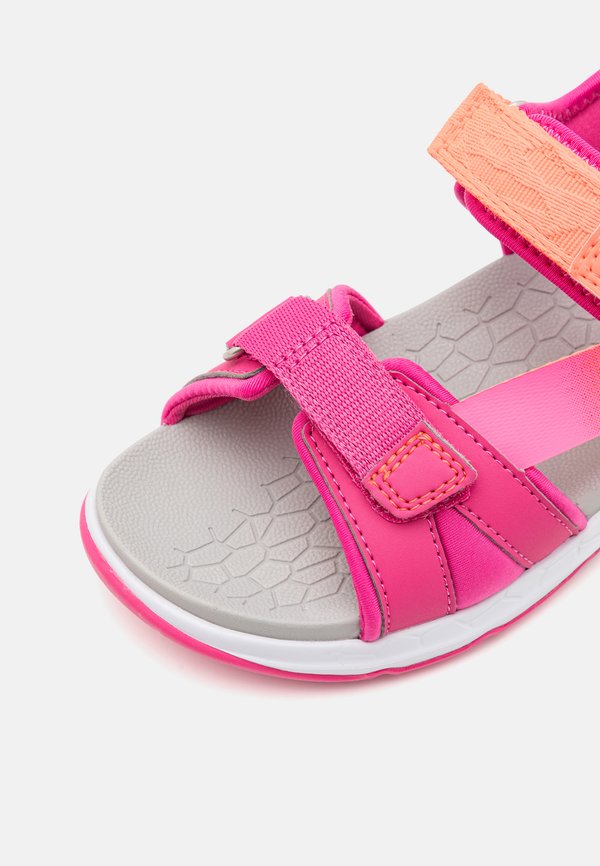 CRISS CROSS - Sandals2