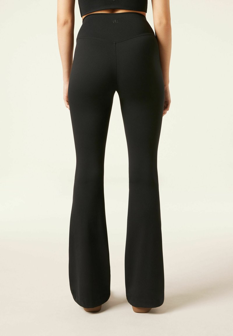 Calzedonia SOFT-TOUCH FLARED FIRST CLASS Stoffhose black