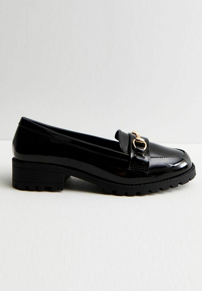 Pantofi slip-on
