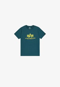 Unselected, deep petrol