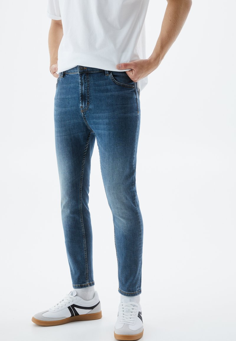 PULL&BEAR CARROT Slim fit jeans blue Zalando.ie
