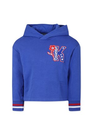 Sweatshirt à capuche bleu avec un design court. Accents rayés rouges, bleus et blancs sur les manches. Présente un logo brodé avec un détail floral.