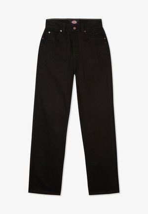 Mustat farkut suoran lahkeen muotoilulla, viisi taskua, ja nappikiinnitys. Ominaisuuksiin kuuluu kontrastiväriset tikkaus ja metalliset yksityiskohtat.