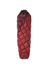 Roter Schlafsack mit rautenförmiger Steppung, synthetisches Material, konische Form und eine Kordelzugkapuze. Markenlogo am unteren Ende sichtbar.