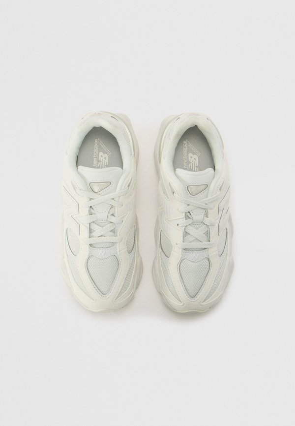 9060 UNISEX - Trainers - reflection2