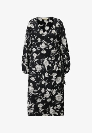 Zwarte wikkeldress met witte bloemenpatronen, lange mouwen, V-hals en een strikceintuur in de taille. Textuurstof met een vloeiende ontwerp.