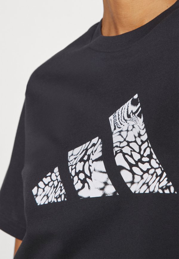 CAMO GRAPHIC - Print T-shirt2