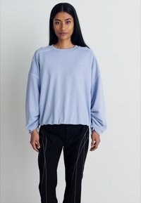 BOSS EFEM - Sweater - bright blue