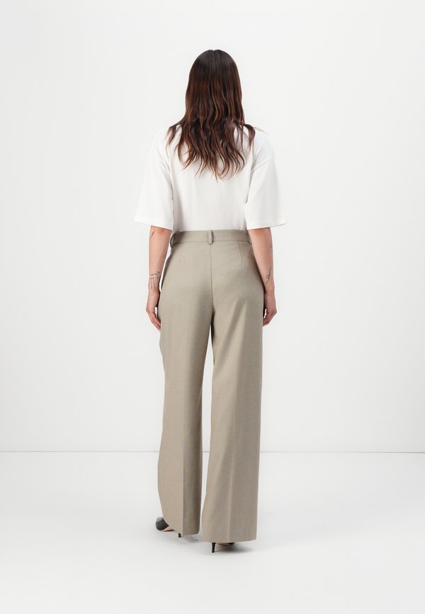 MILLE - Trousers - walnut2