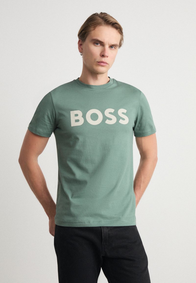 BOSS THINKING - Nyomott mintás póló - open green