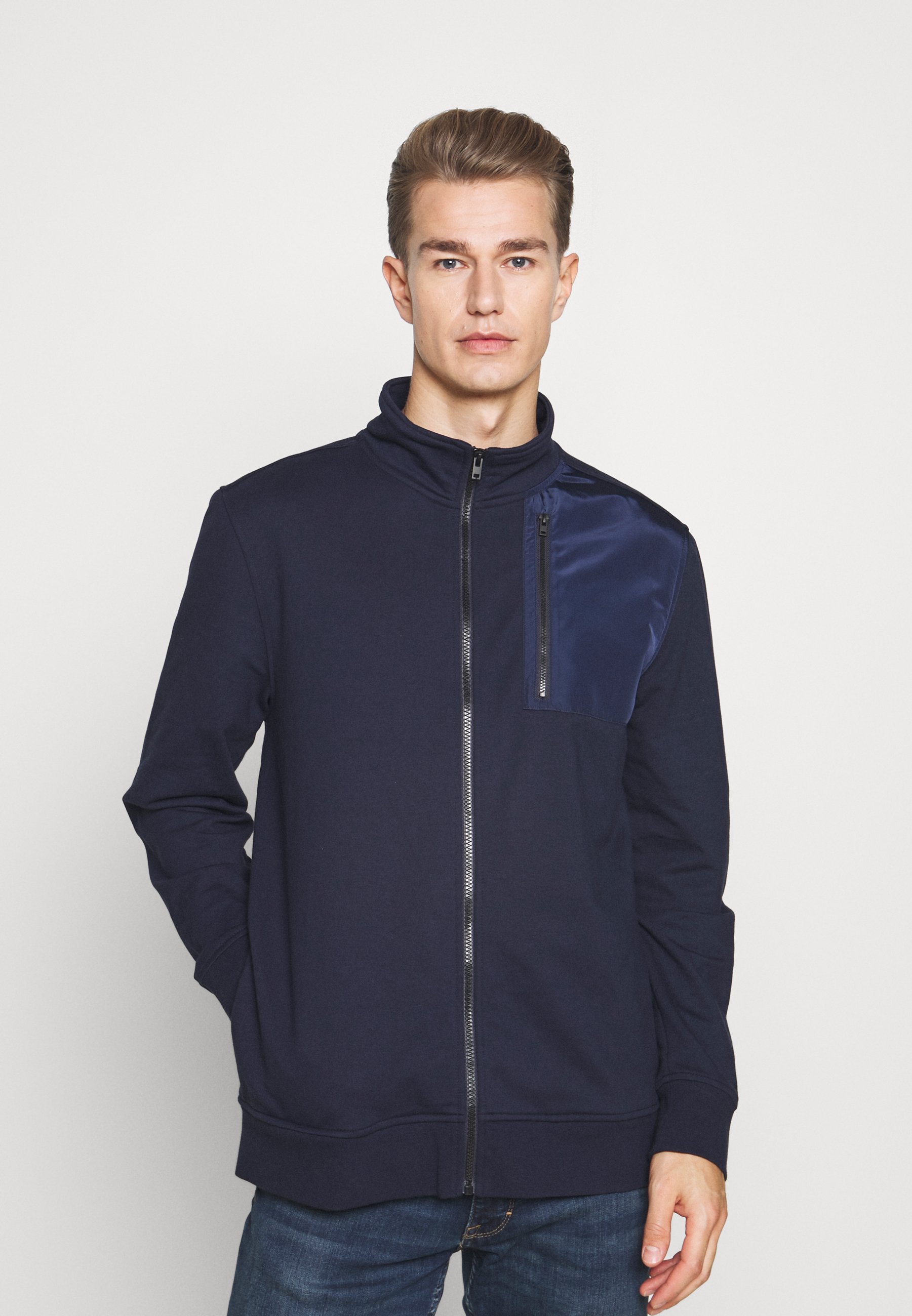 Herren V CHEST POCKET MIXED MEDIA - Sweatjacke Herren V CHEST POCKET MIXED MEDIA - Sweatjacke