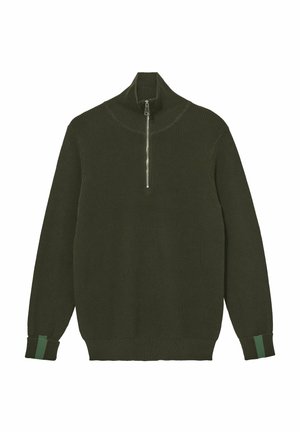 Temno zelena pletena jopica z visokim ovratnikom in kratkim zadrgo, ki ima rebraste manšete z zelenimi poudarki.