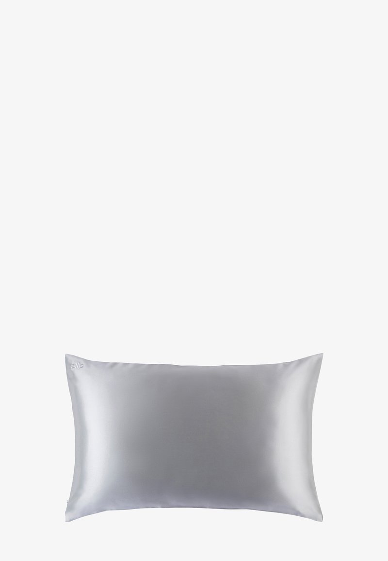 Slip SLIP PURE SILK QUEEN PILLOWCASE - Ansiktsvård - tillbehör - silver