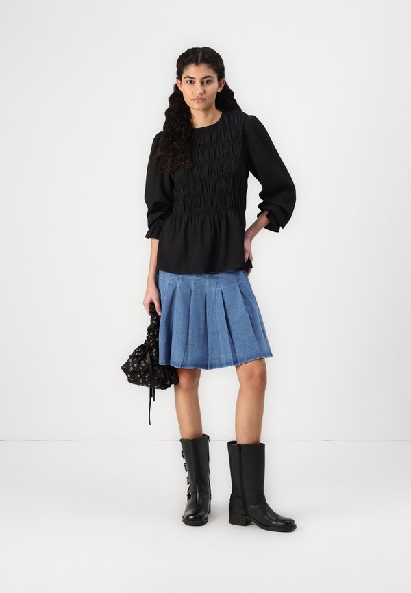 PCFRANNA O NECK - Blouse2