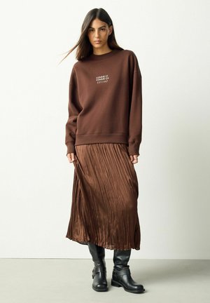 SET - Plisovaná sukně - chocolate brown