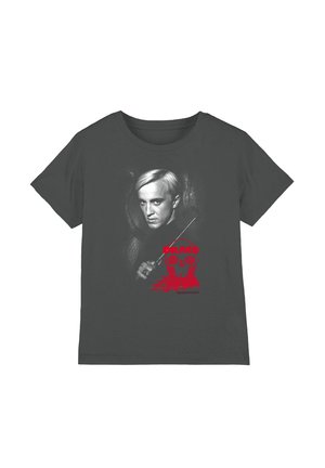 Dark gray t-shirt with black and white portrait of a serious young man holding a wand, red skull and text "DRACO" on the front.