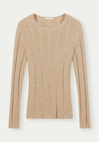 Beige, räfflad långärmad tröja med rund halsringning, gjord av mjukt, strukturerat tyg, med vertikala linjer och en figurnära silhuett.