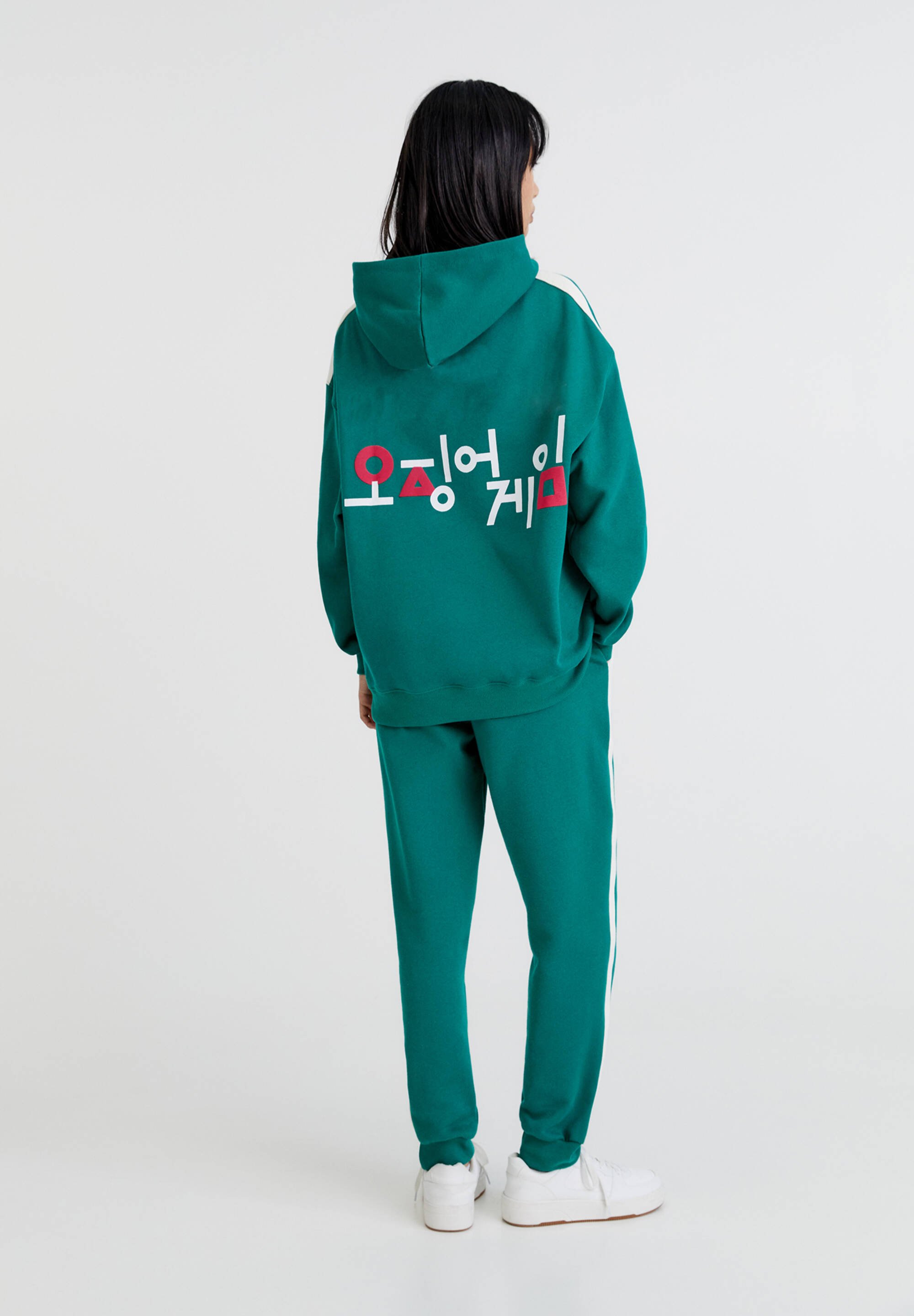 PULL\u0026BEAR SQUID GAME - Hoodie - green 