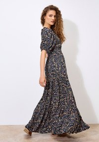 Apricot FLORAL PAISLEY MILKMAID - Maxikleid - navy
