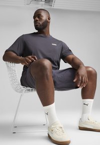 Puma COL SMALL LOGO - Camiseta básica - galactic gray
