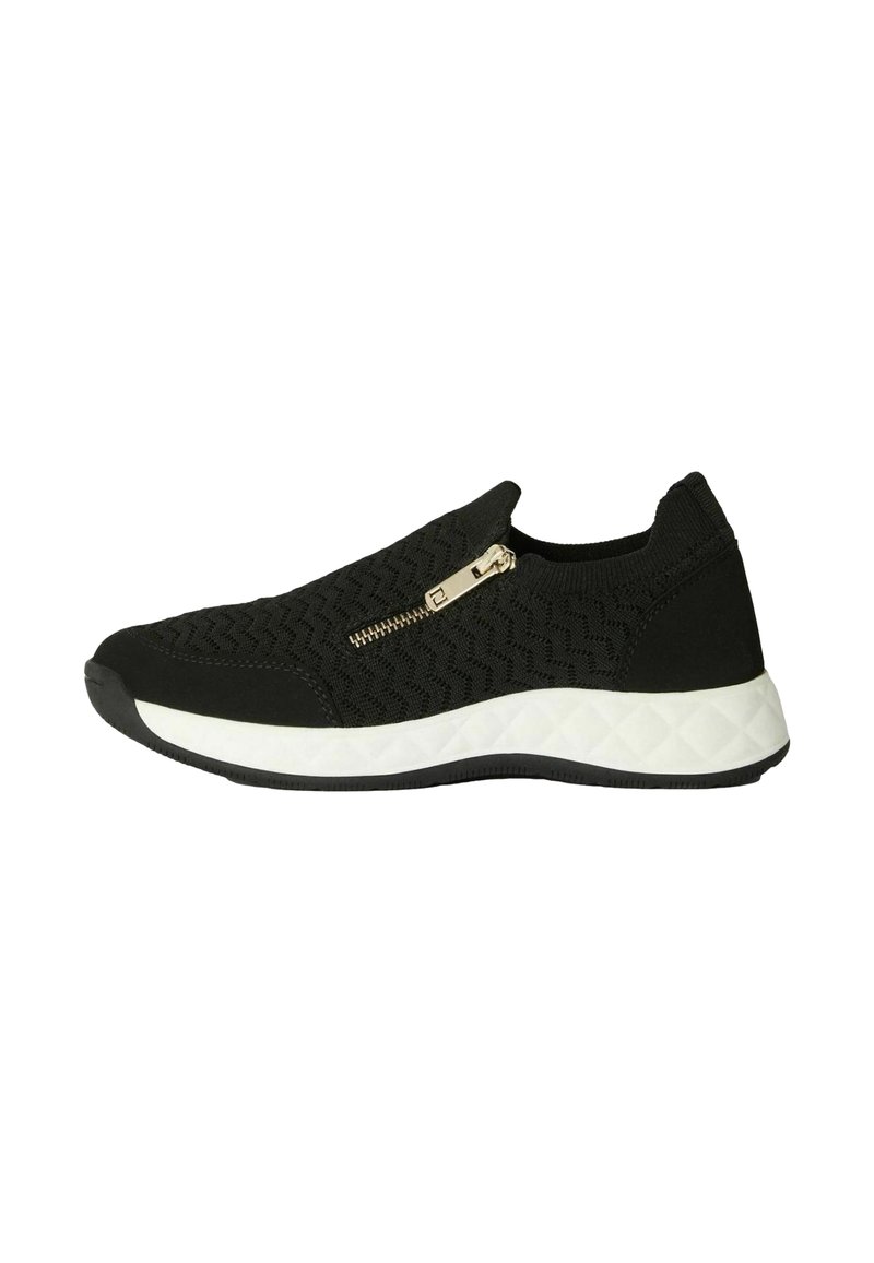 Sneaker nera slip-on con tomaia in maglia testurizzata, dettaglio della cerniera dorata e suola intermedia bianca con un motivo geometrico.