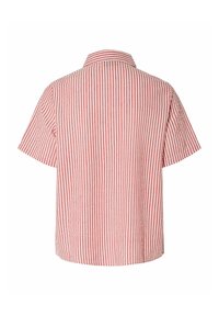 Camicetta a maniche corte a righe rosse e bianche con colletto. Presenta una vestibilità comoda e un tessuto testurizzato. Il design include righe verticali.