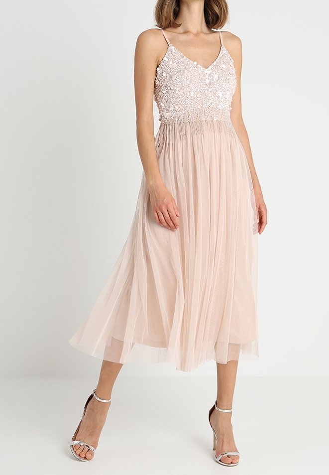 Lace & Beads Cocktail dress / Party dress - nude - (Pre-owned) - Zalando.ie
