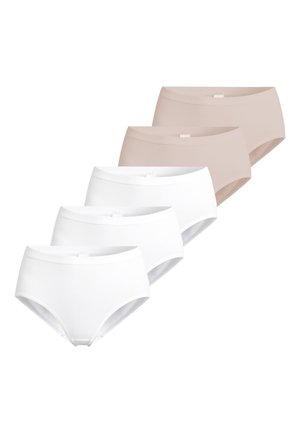 Fünf Paare nahtloser Damen-Slips in Weiß und Beige, in einer versetzten Reihe auf weißem Hintergrund angeordnet.