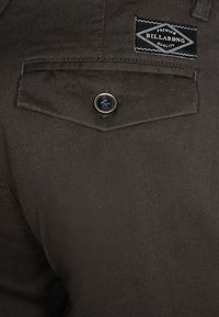 Billabong NEW ORDER - Shorts - charocoal