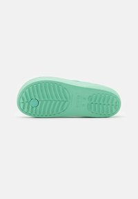 Crocs CLASSIC PLATFORM FLIP  - Infradito da bagno - jade stone