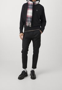 DRYKORN Felpa con cappuccio - black