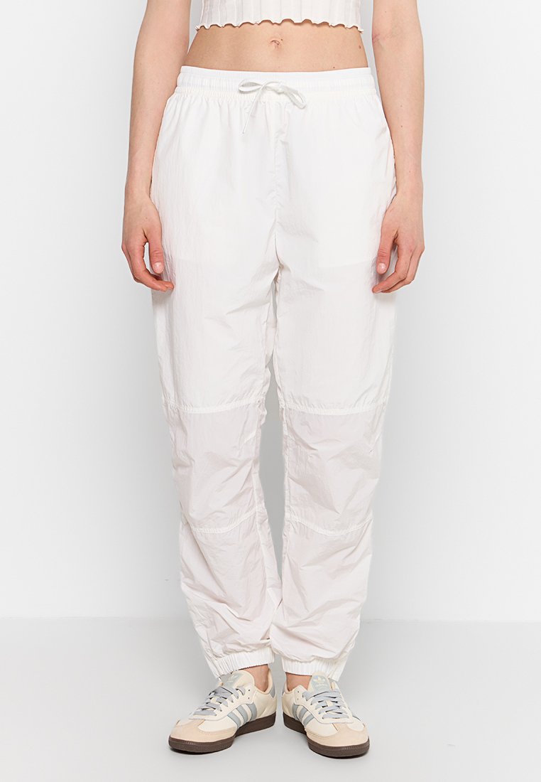 Lacoste Trainingsbroek wit