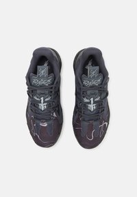 Puma MB.03 LO TEAM - Zapatillas de baloncesto - black/strong gray